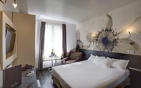 Hotel Vivaldi  3*